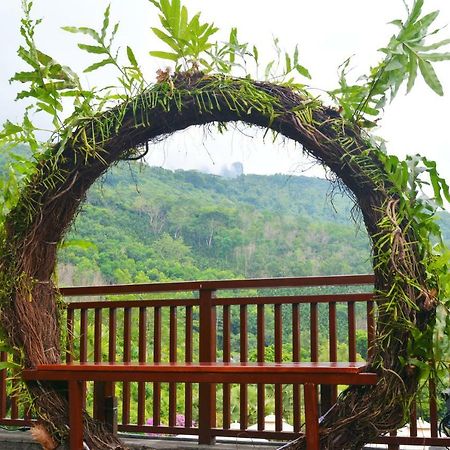 Doubletree Resort By Hilton Hotel Hainan - Qixianling Hot Spring Baoting Екстериор снимка