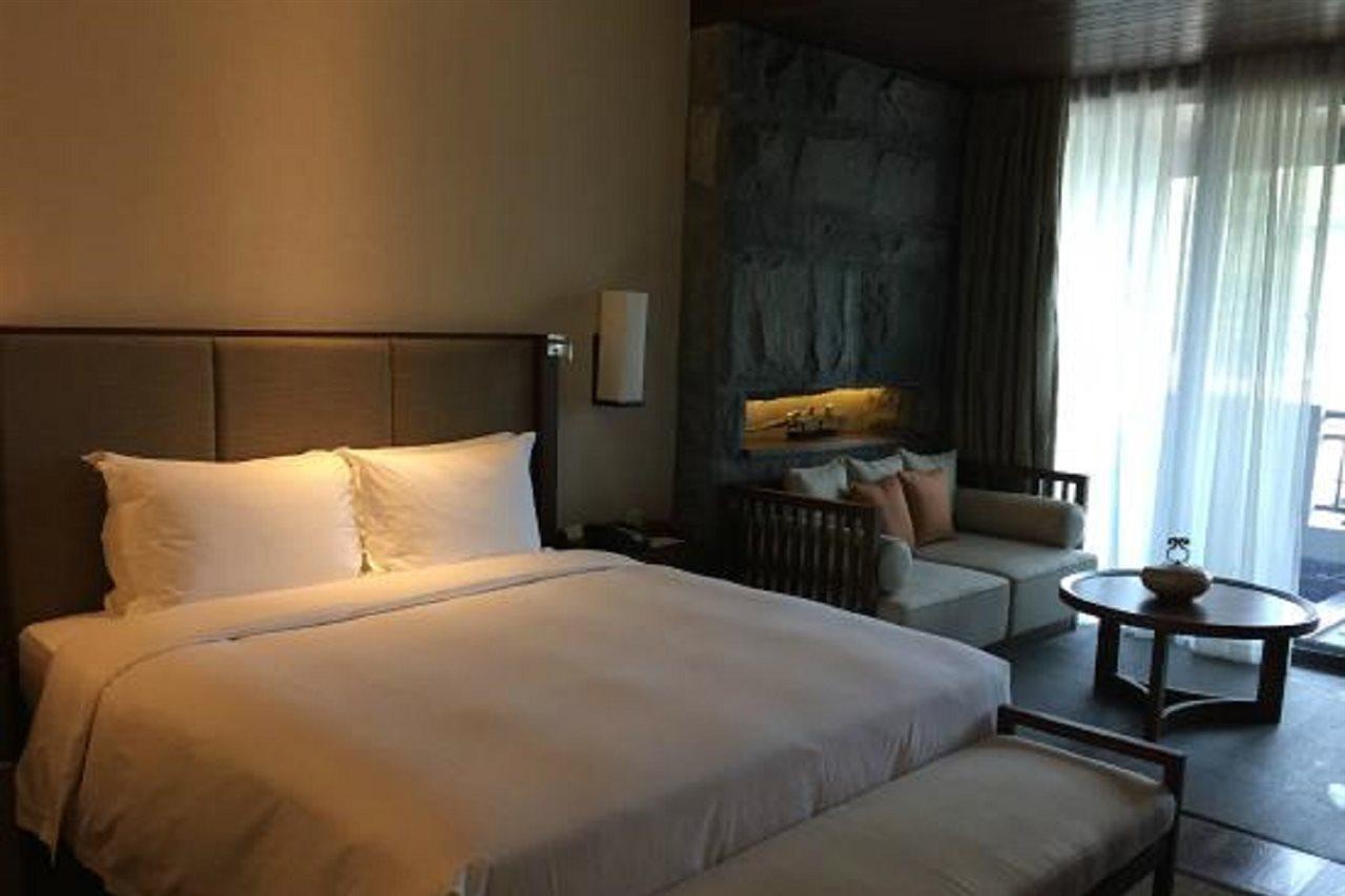 Doubletree Resort By Hilton Hotel Hainan - Qixianling Hot Spring Baoting Екстериор снимка