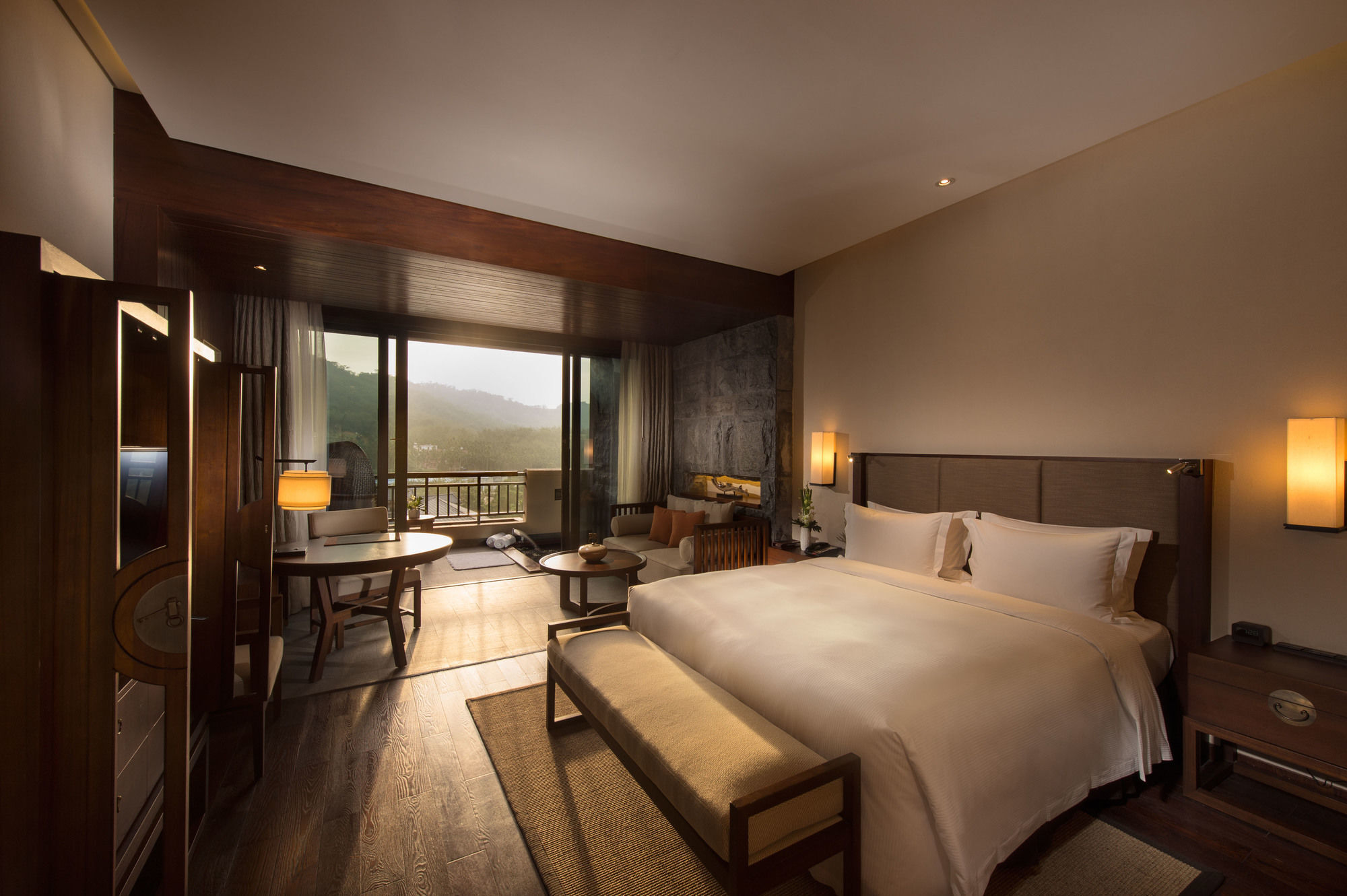 Doubletree Resort By Hilton Hotel Hainan - Qixianling Hot Spring Baoting Екстериор снимка