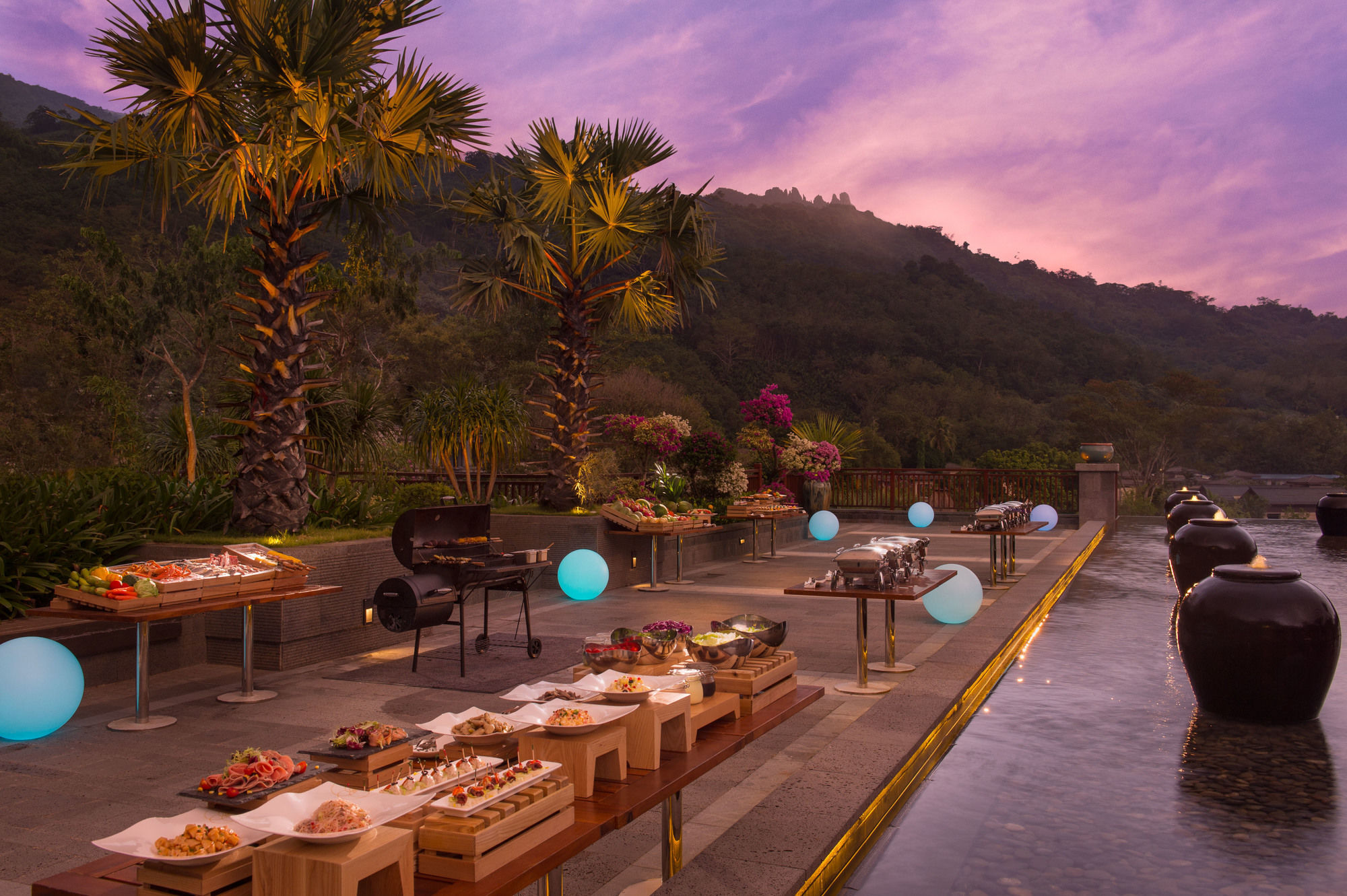 Doubletree Resort By Hilton Hotel Hainan - Qixianling Hot Spring Baoting Екстериор снимка